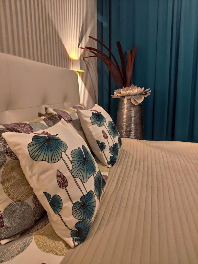 דירות אדחה Luxury Townhouse מראה חיצוני תמונה
