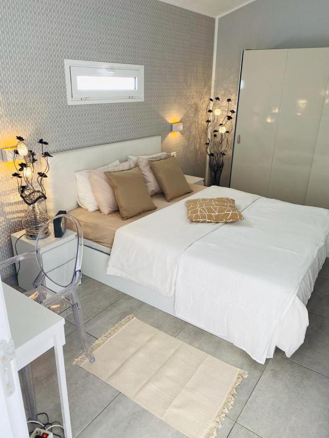 דירות אדחה Luxury Townhouse מראה חיצוני תמונה