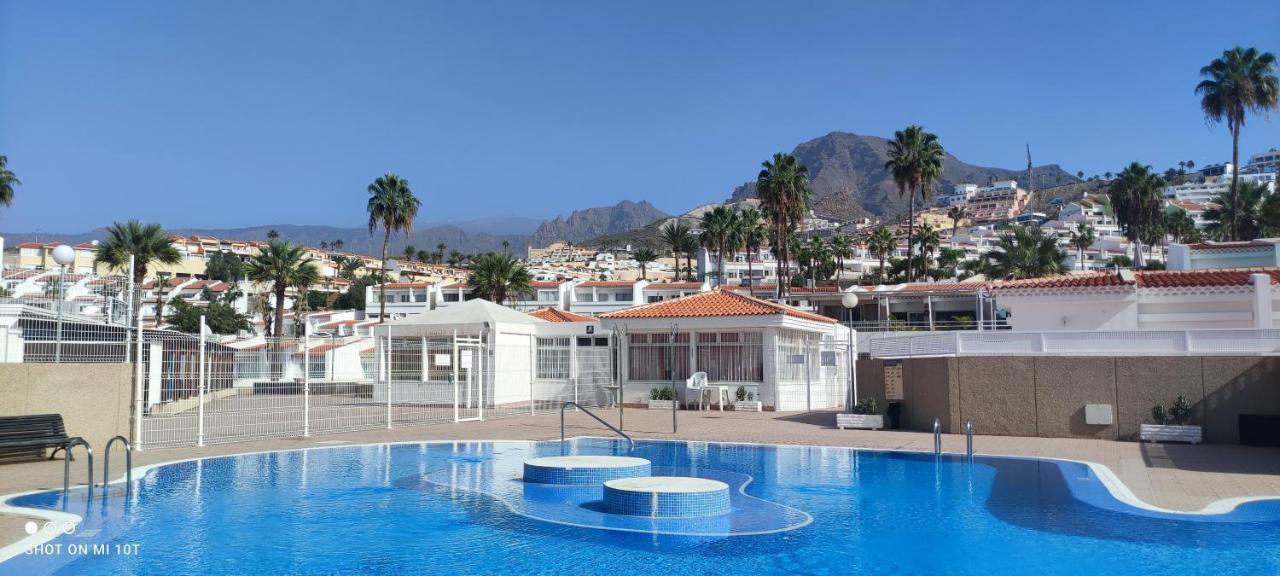 דירות אדחה Luxury Townhouse מראה חיצוני תמונה
