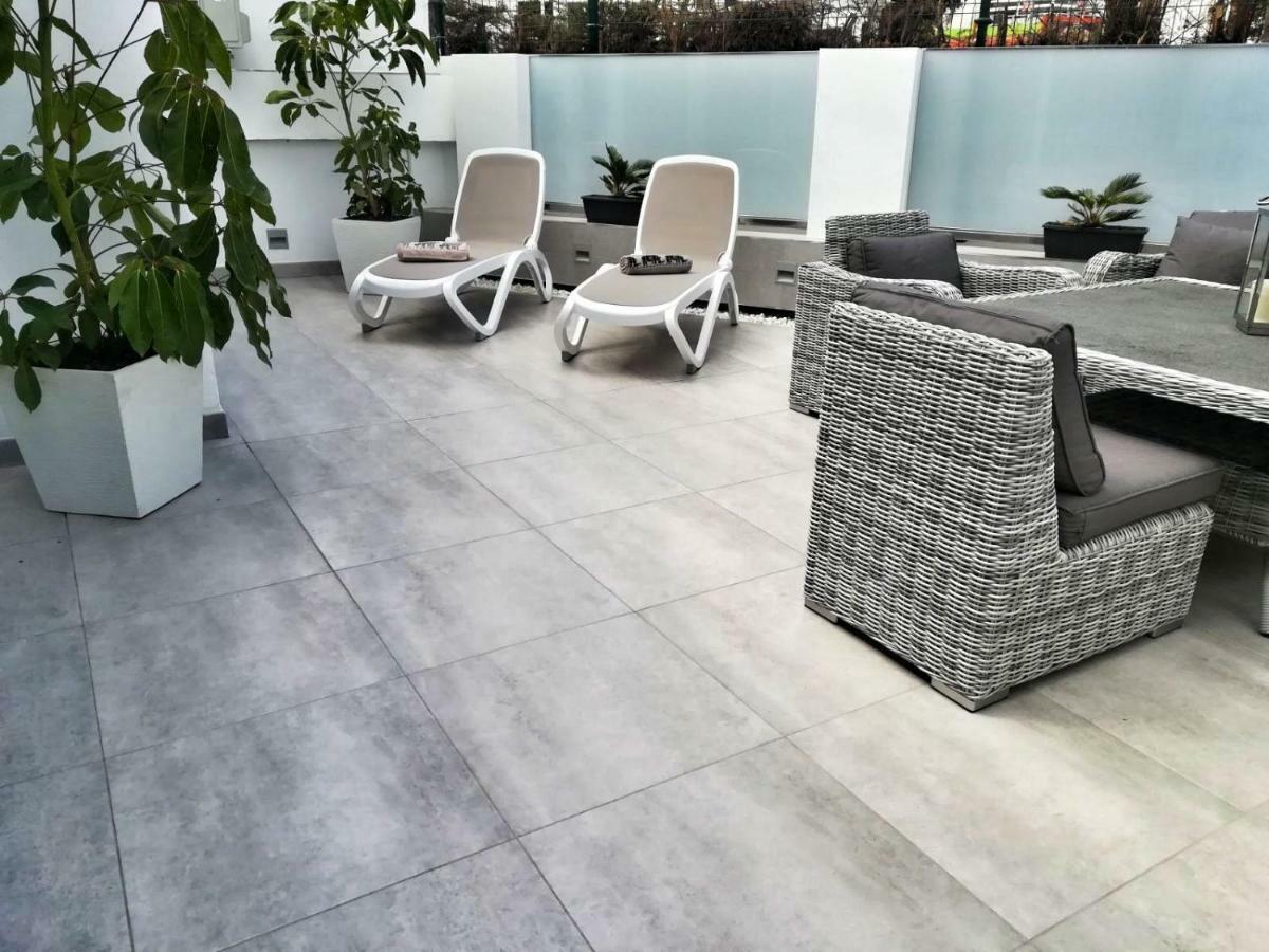 דירות אדחה Luxury Townhouse מראה חיצוני תמונה
